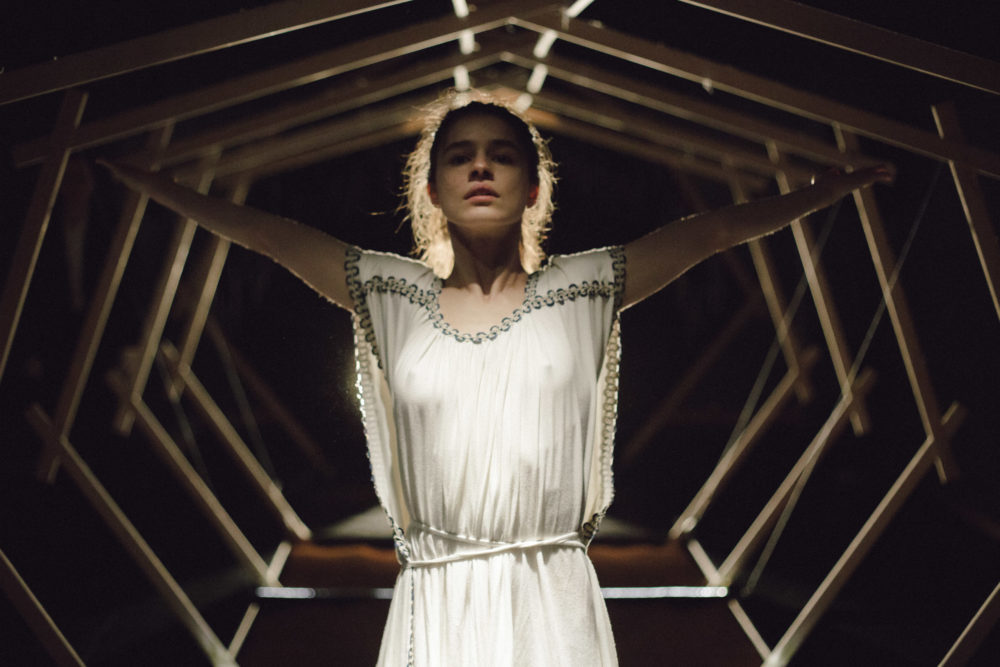 Fotografie z próby spektaklu Kogo Szukacie – Znak Jonasza