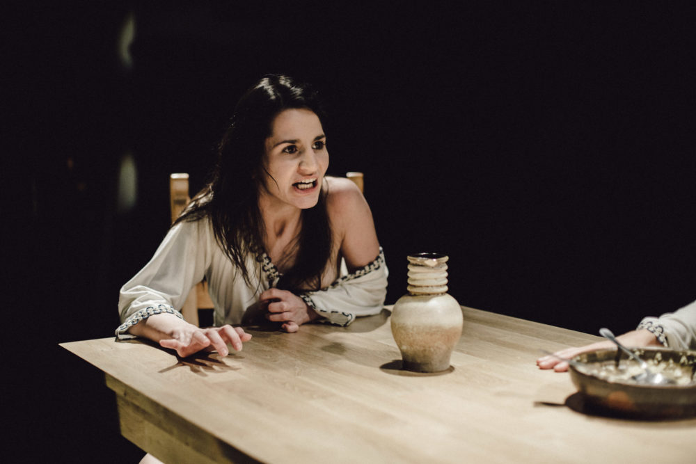 Fotografie z próby spektaklu Kogo Szukacie – Znak Jonasza